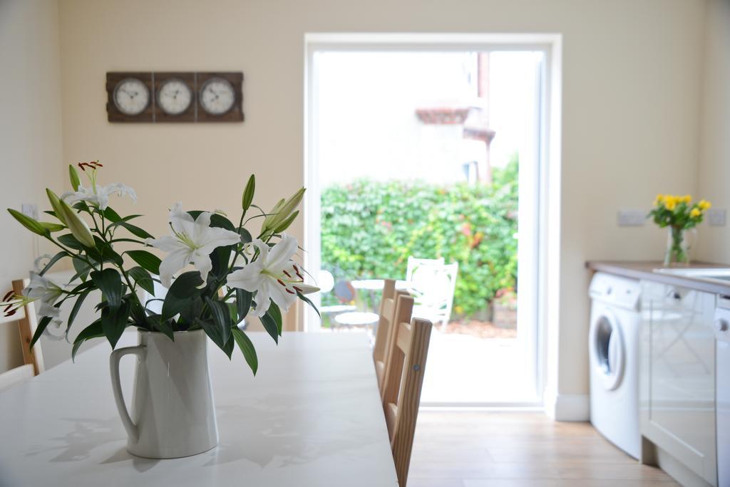 Park House Villa Worthing Room photo